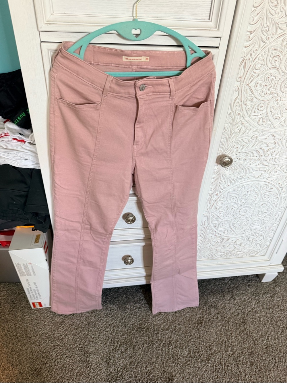 Levi’s 725 High Rise Bootcut Jeans Blush Pink Size 30 Never Worn